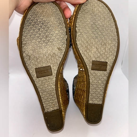 TOMS Blue Batik Clarissa Boho Wedge Sandals | Size 8 - Picture 14 of 14
